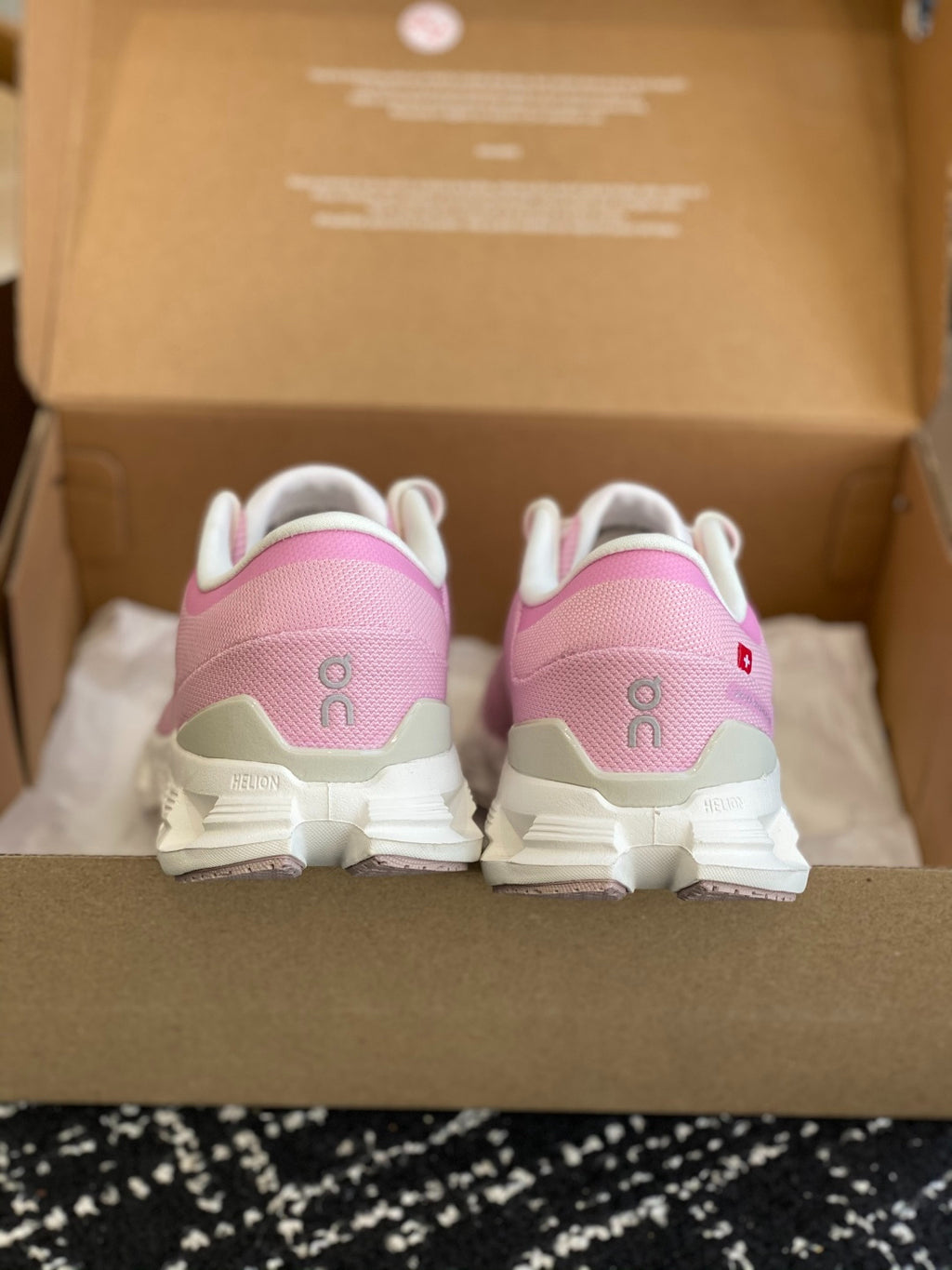 On Cloud X Pink Mesh Jogging Training Sneakers
