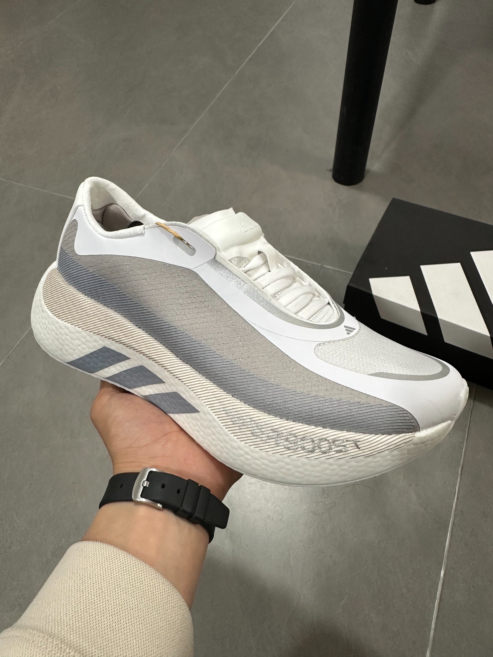 Adidas Hyperboost Edge 'Cloud White / Light Solid Grey / Silver Metallic'