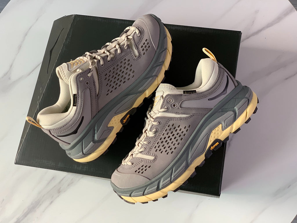 HOKA Ultra Low Gore-Tex Gray Brown | Light Gray