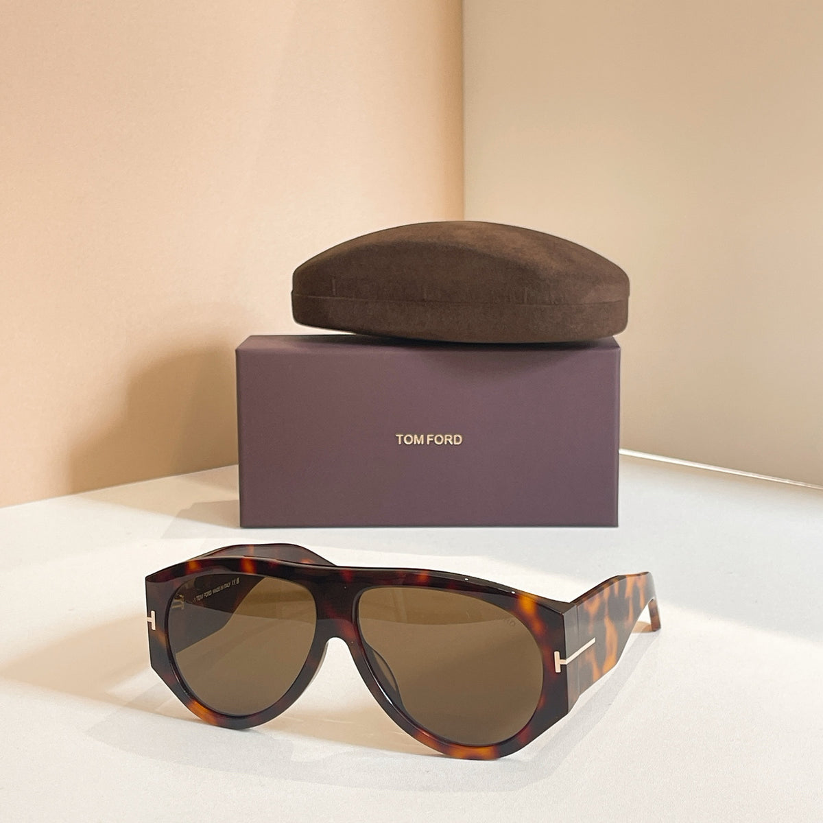 Tom Ford Aviator-Style Tortoiseshell Sunglasses with Orange Lenses