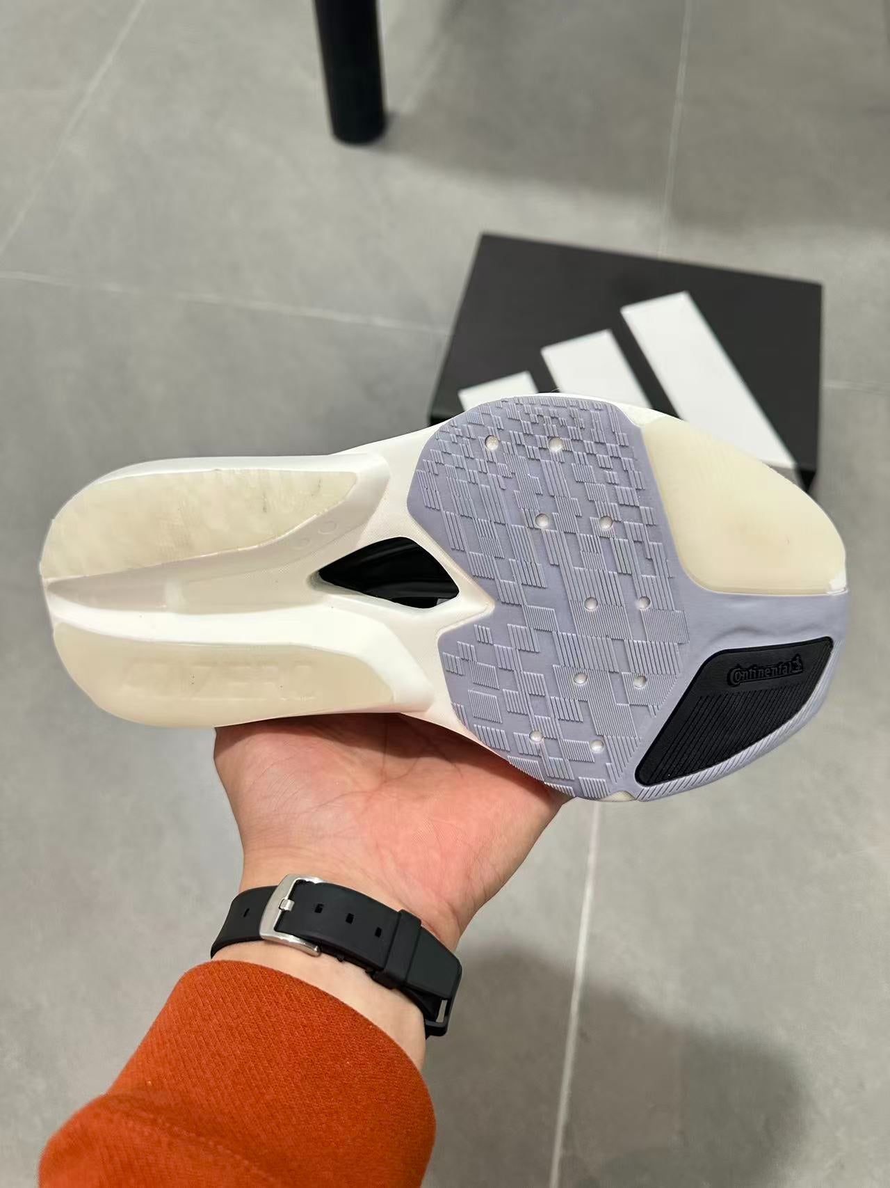 Adidas ADIZERO EVO SL (Cloud White / Core Black colorway