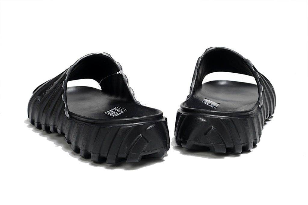 Off-White Tread Slides Black