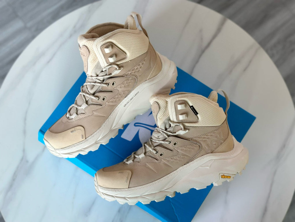 Hoka Kaha 2 Frost GTX Oat Milk | Sesame