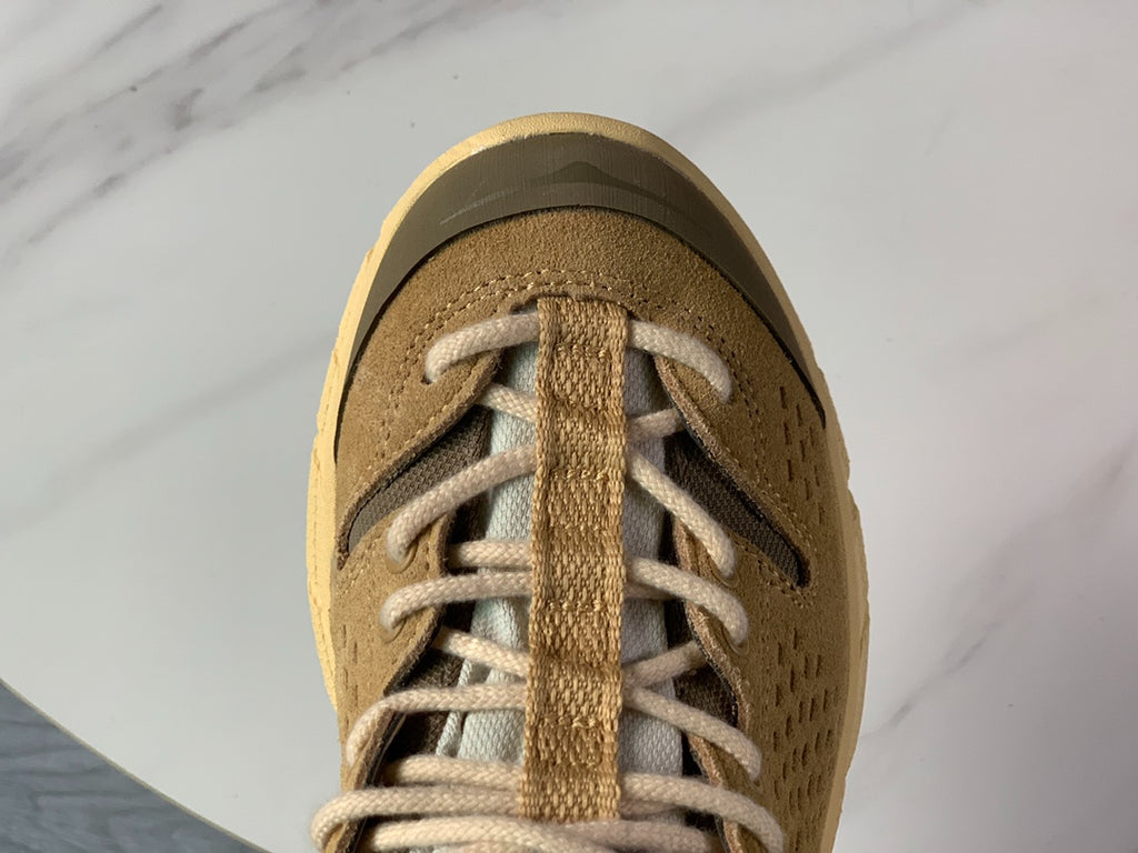 Hoka Ultra Low Gore-Tex Brown-Yellow