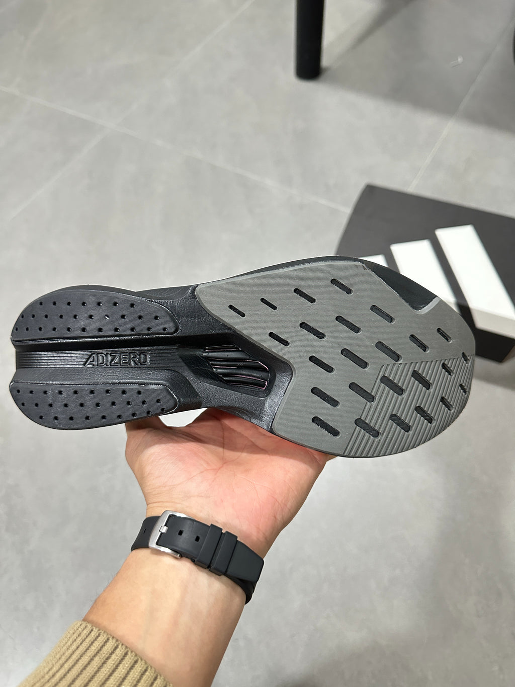 Adidas Duramo Speed (Core Black / Silver Metallic / Pink/Yellow Gradient colorway)