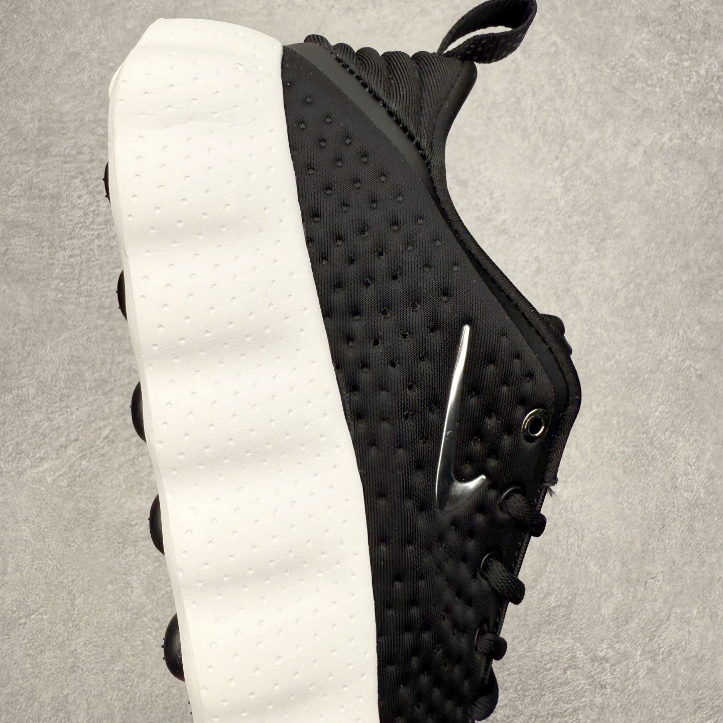 Nike Mind 002 Black White Comfort Walking Sneakers