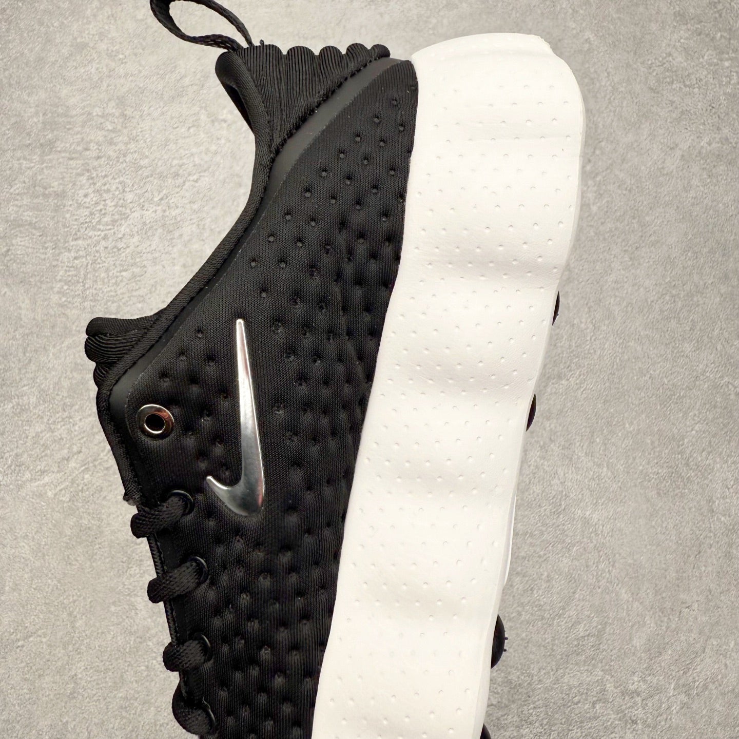 Nike Mind 002 Black White Comfort Walking Sneakers