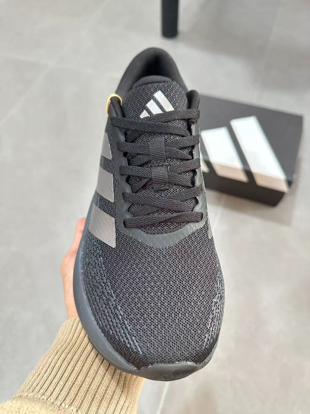 Adidas Galaxy 7 (Core Black / Grey colorway)