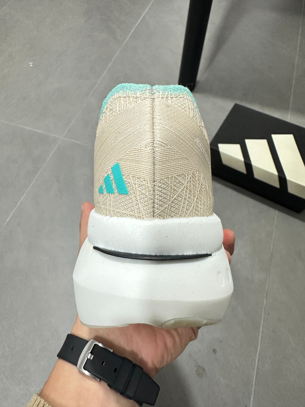 Adidas ADIZERO ADIOS PRO 4 (Beige / Orange / Turquoise colorway)