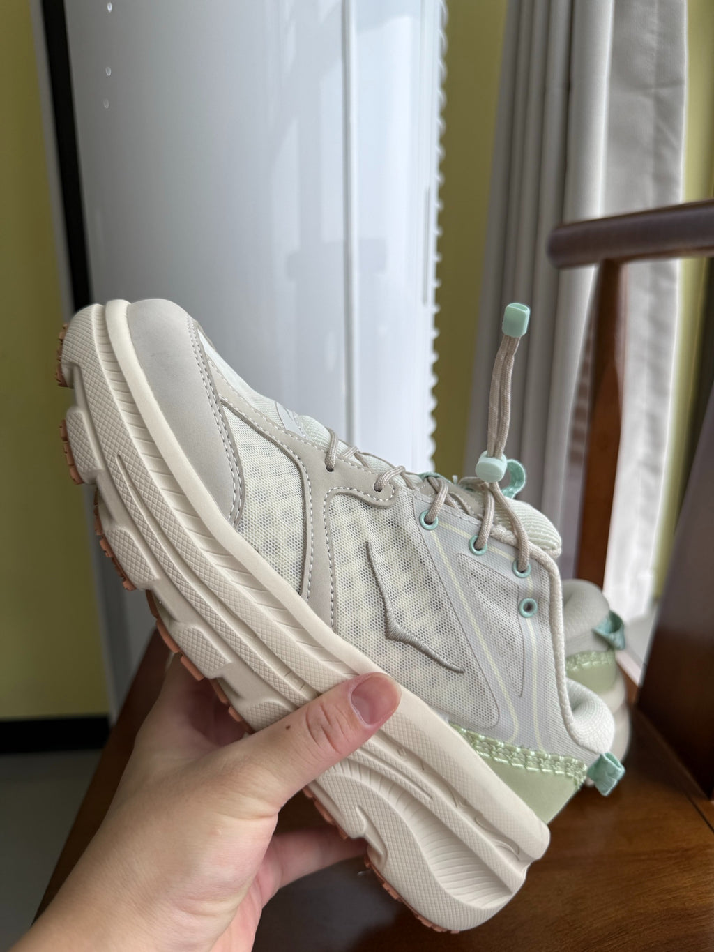 Hoka U Bondi B3LS Oat Milk White Pink Peach Blue Shoes 1155351