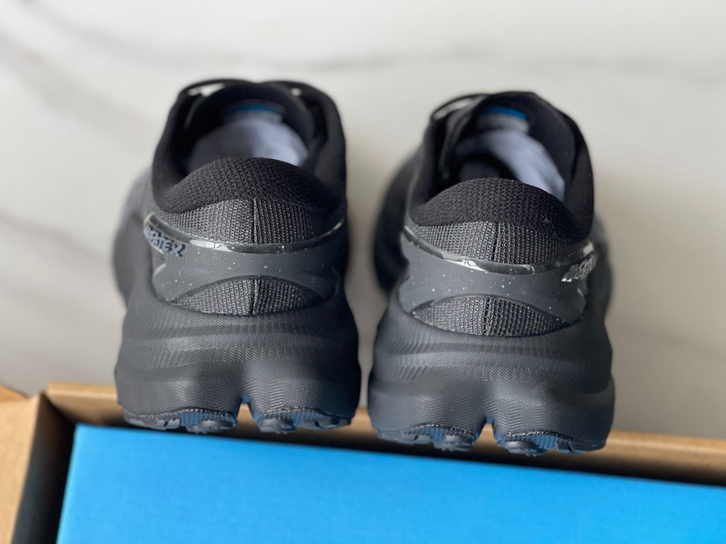 HOKA Mafate X Women Black | Light gray