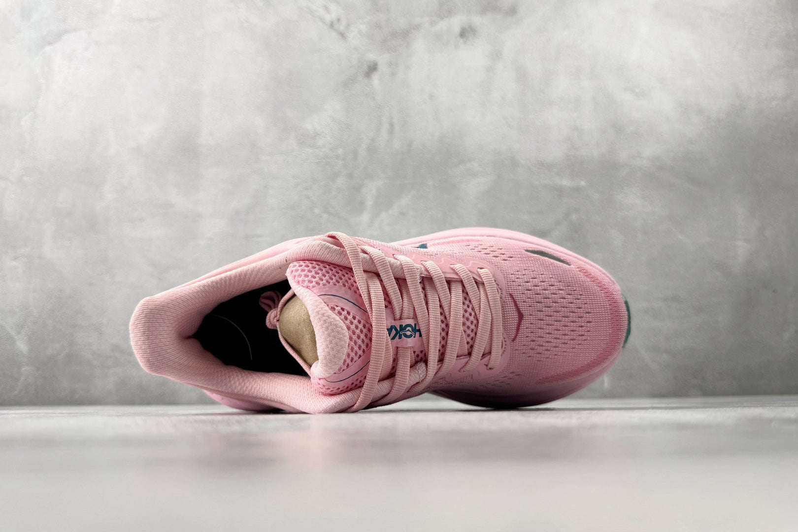 HOKA Bondi 9 Women's Running Shoes - Pink