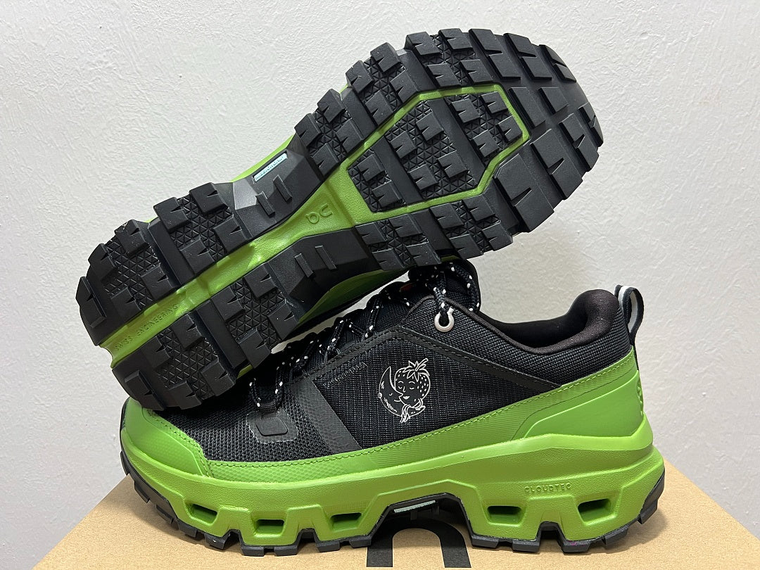 On Cloudrock Low Waterproof Hiking Shoes in Black / Green (Special Edition)
