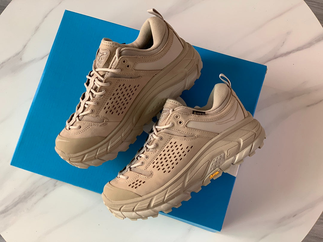 HOKA Ultra Low Gore-Tex Light Khaki / Beige