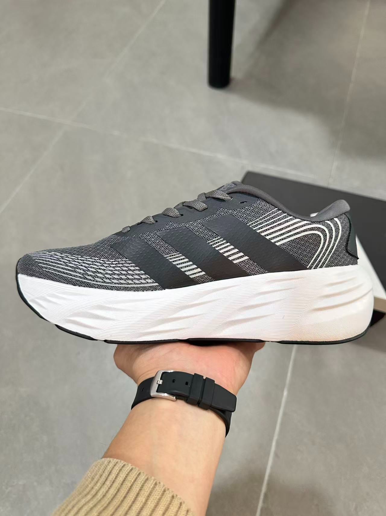 Adidas Adistar 3 Running Shoes Dark Gray