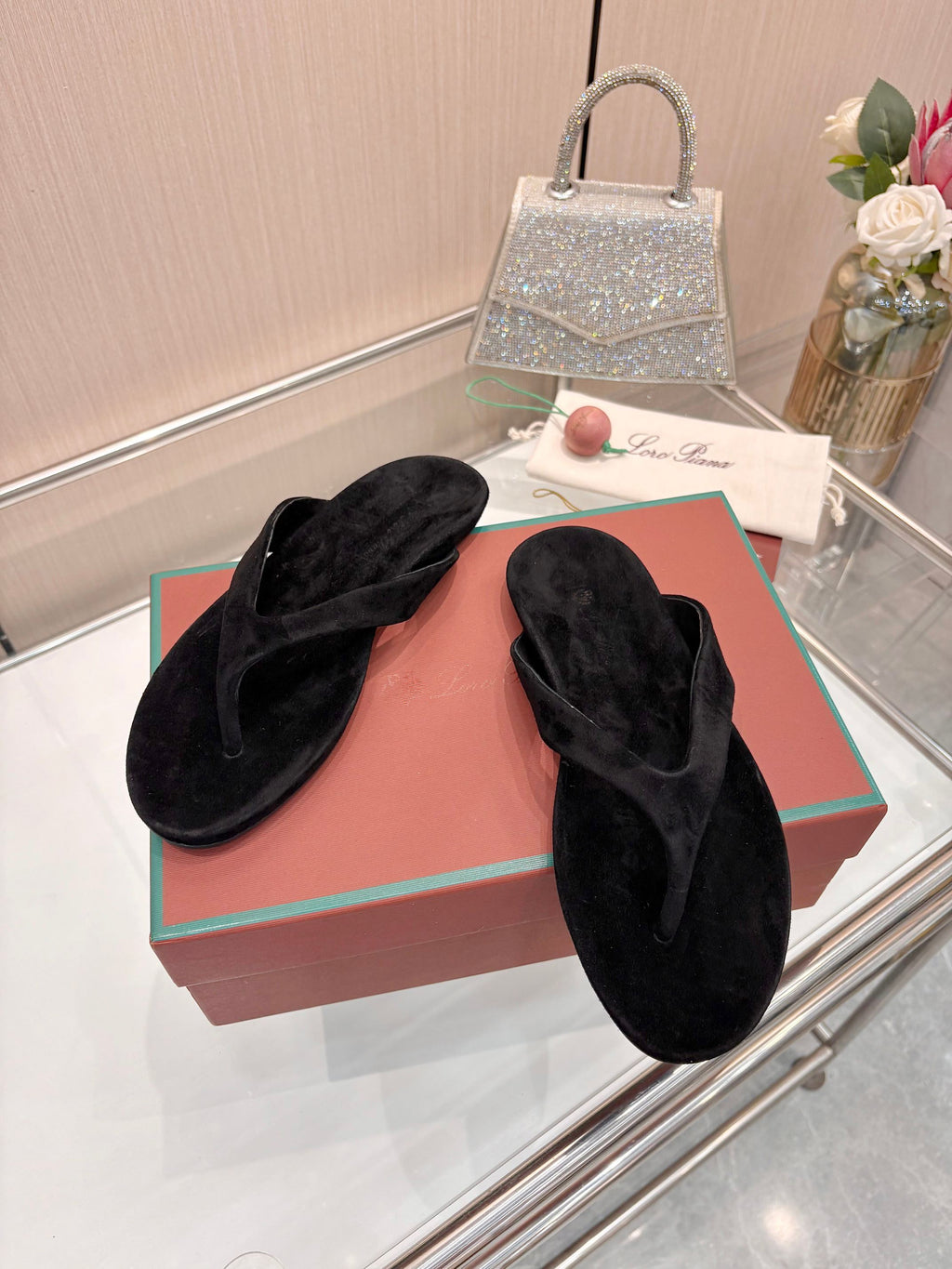 Solid Black Suede Old Money Style Flat Flip Flops Women Casual Thong Sandals