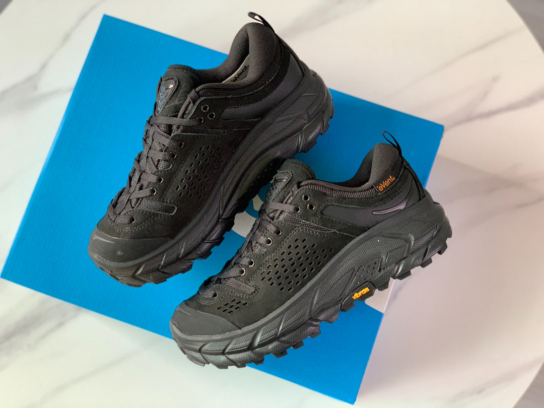 HOKA Ultra Low Gore-Tex All Black