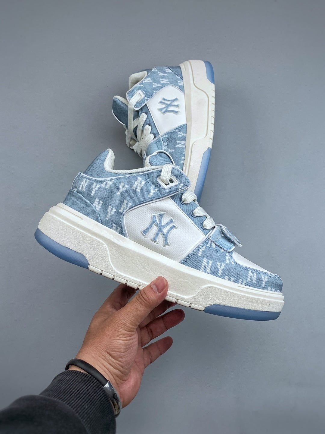 MLB New York Yankees Chunky Liner "Denim Monogram" Sneakers
