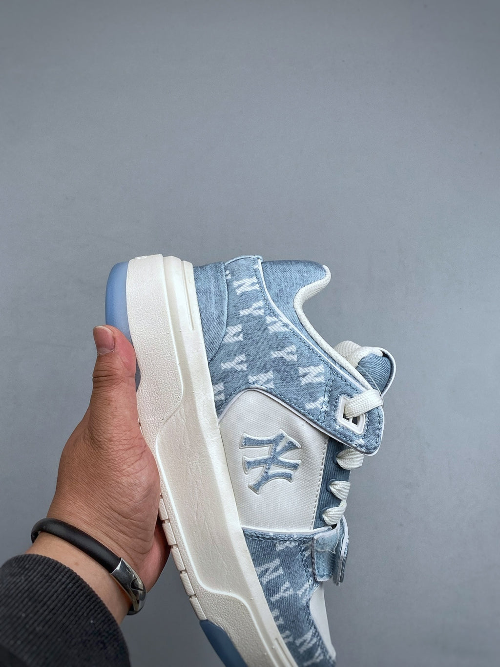 MLB New York Yankees Chunky Liner "Denim Monogram" Sneakers