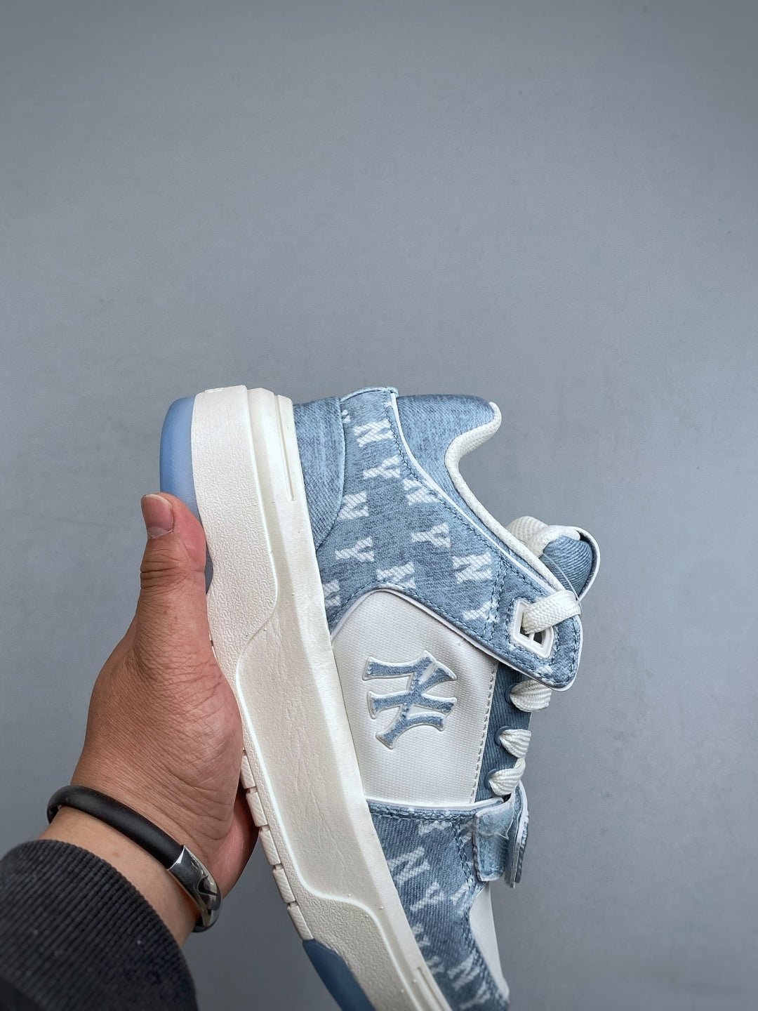 MLB New York Yankees Chunky Liner "Denim Monogram" Sneakers