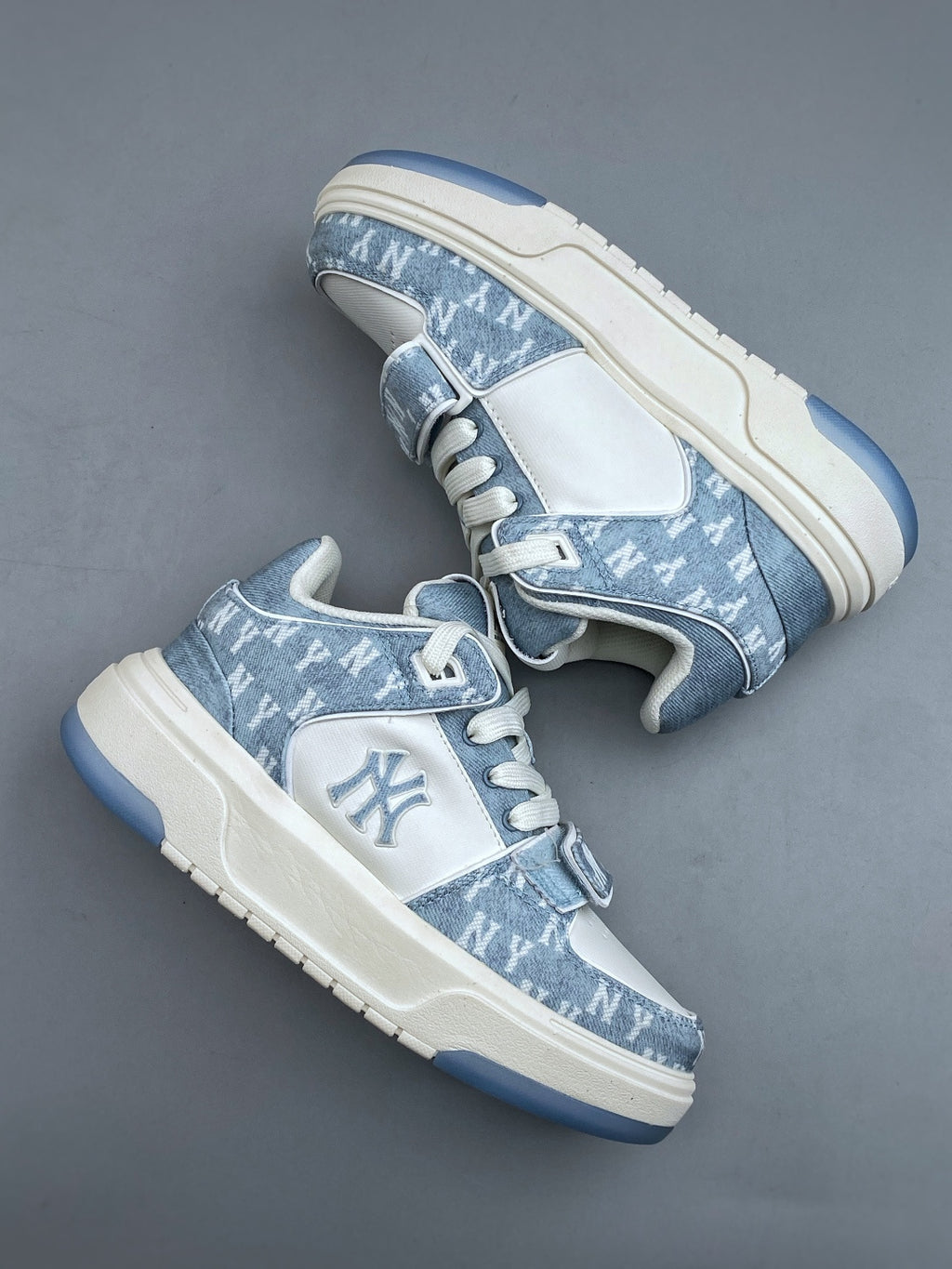 MLB New York Yankees Chunky Liner "Denim Monogram" Sneakers