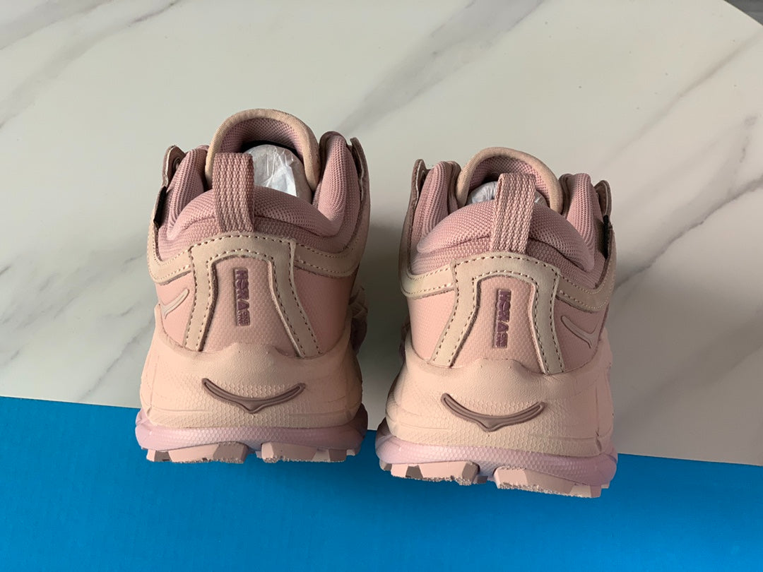 Hoka Ultra Low Gore-Tex Nude Pink