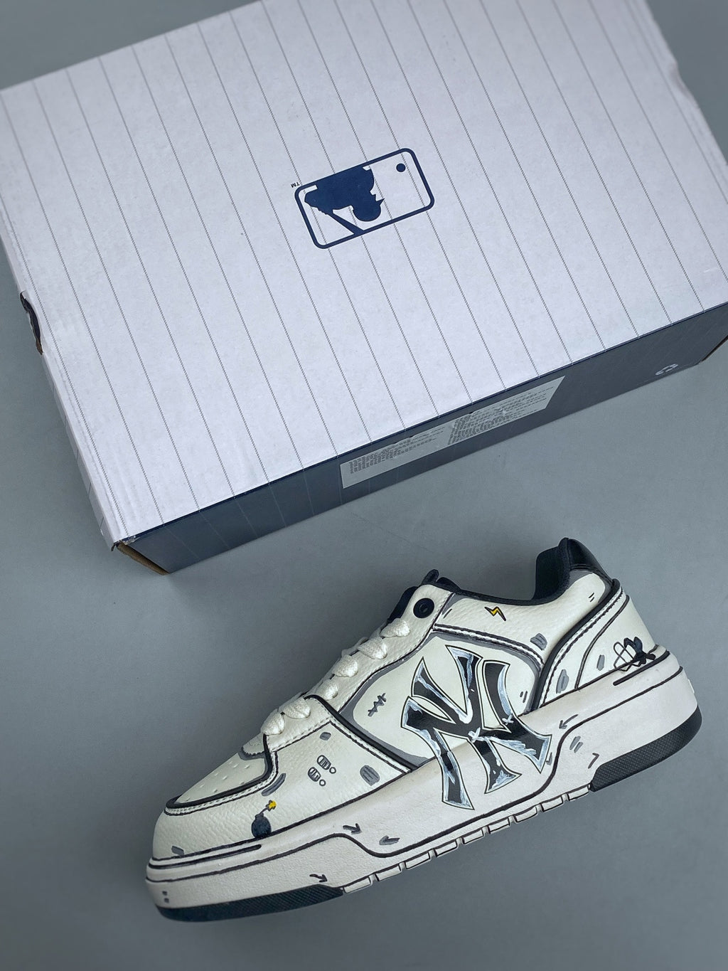 MLB New York Yankees Chunky Liner "Comic/Cartoon Edition" Sneakers