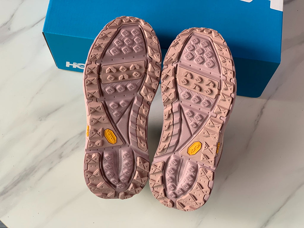 Hoka Ultra Low Gore-Tex Nude Pink