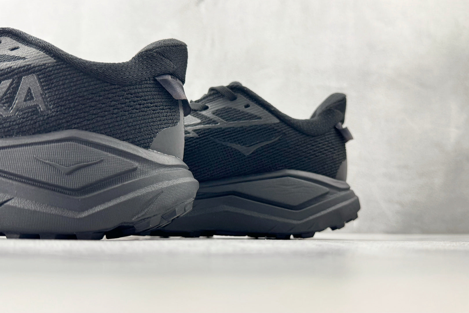 HOKA ONE ONE Challenger 8 "Black" All-Terrain Running Shoes