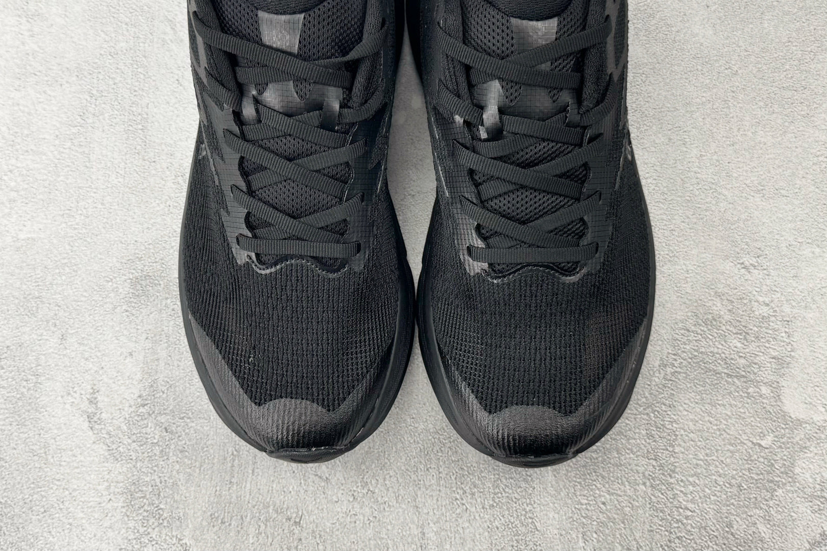 HOKA ONE ONE Challenger 8 "Black" All-Terrain Running Shoes