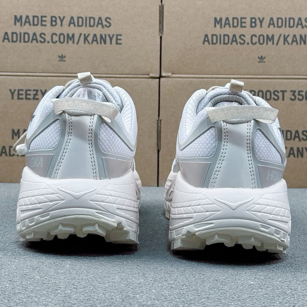 Hoka Mafate Three2 Light blue | White