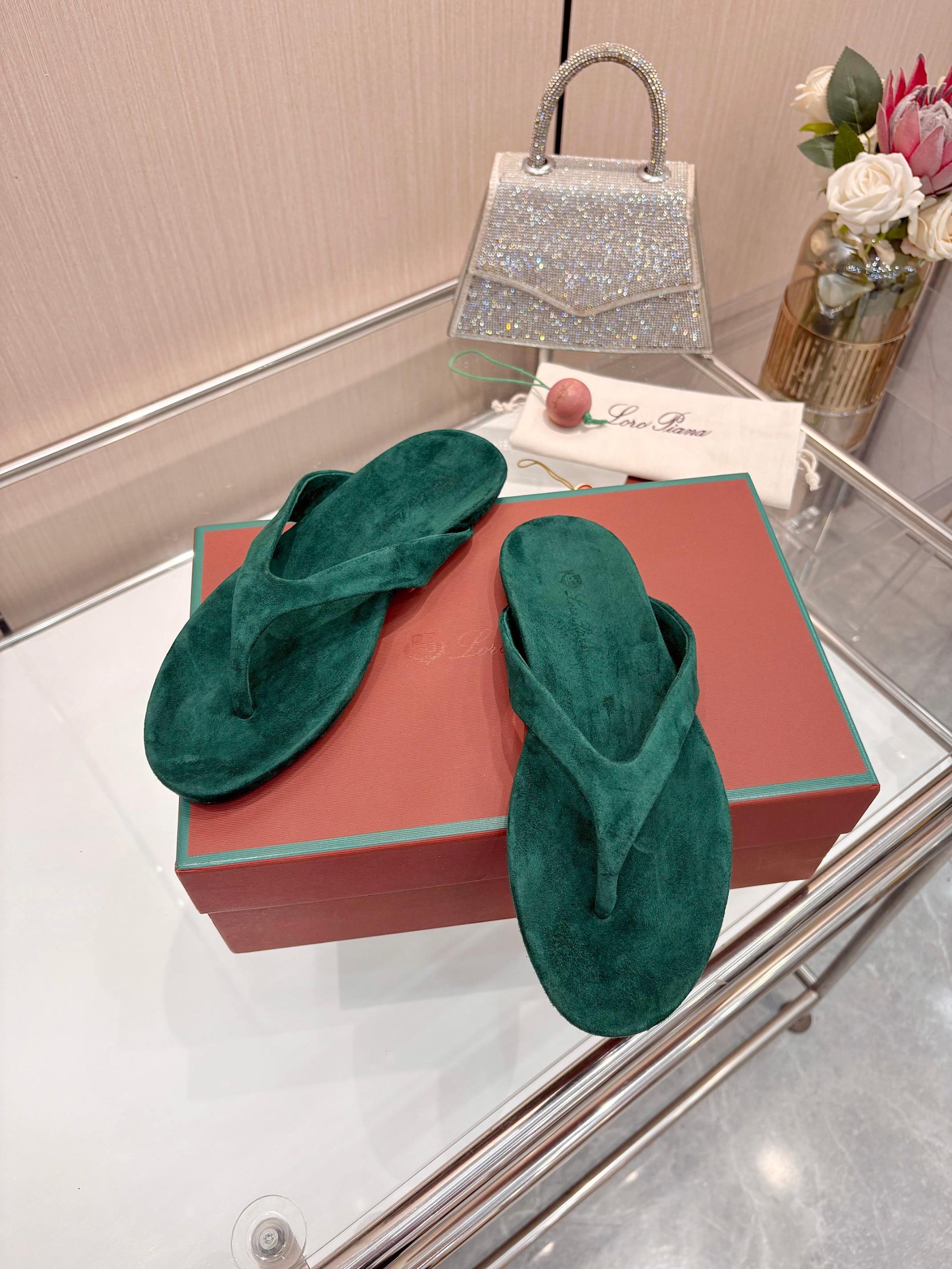 Emerald Green Suede Old Money Style Flat Flip Flops Women Luxury Thong Sandals