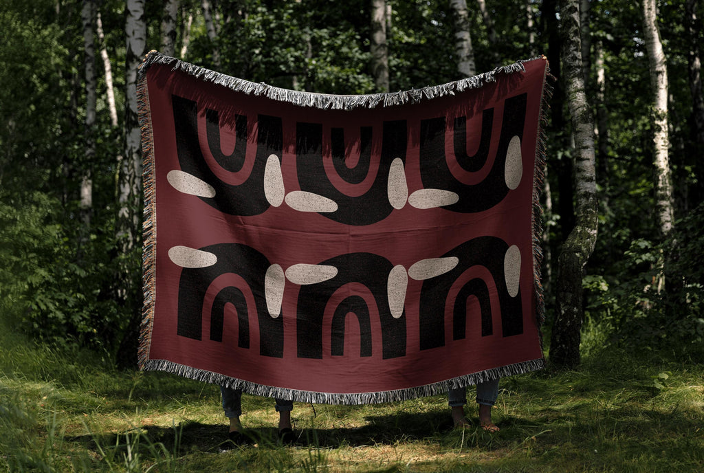 Retro Arch Woven Throw Blanket – Burgundy & Black Modernist