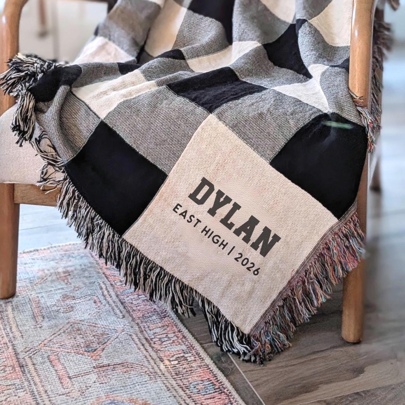 Custom Graduation Gift for High School Grad, Modern Checkered Woven Throw Blanket, Unique Keepsake for Class of 2026, Personalized Name